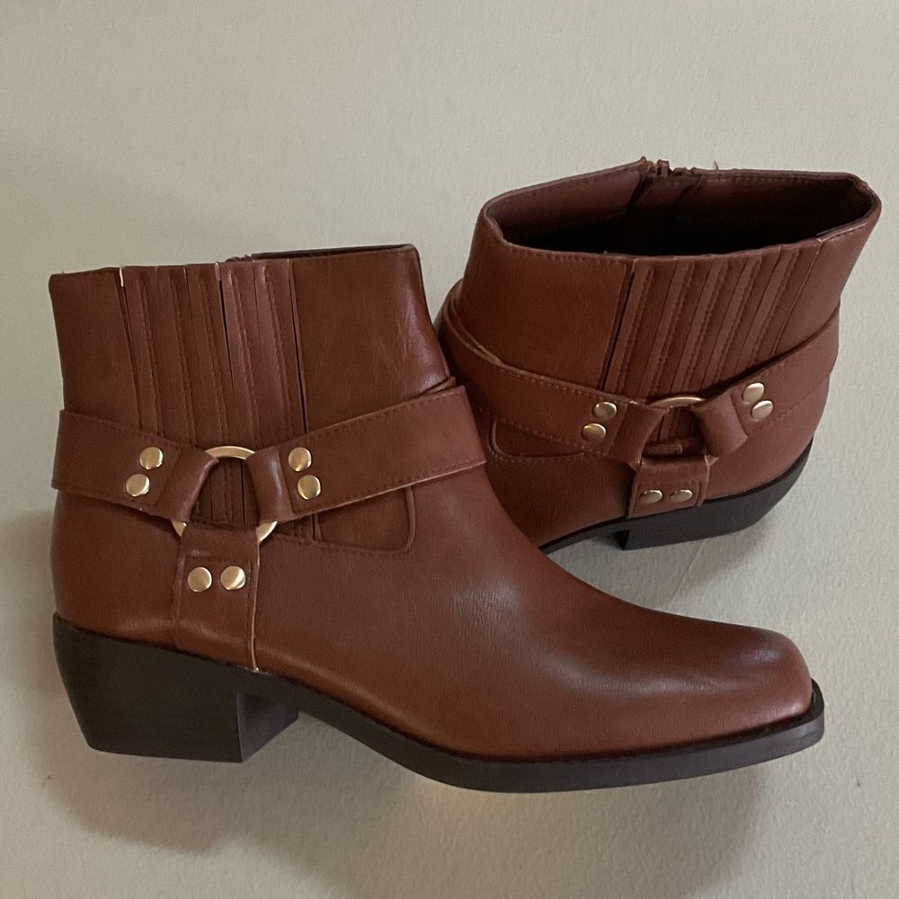 Sun + Stone Westin Chestnut Heeled Boots